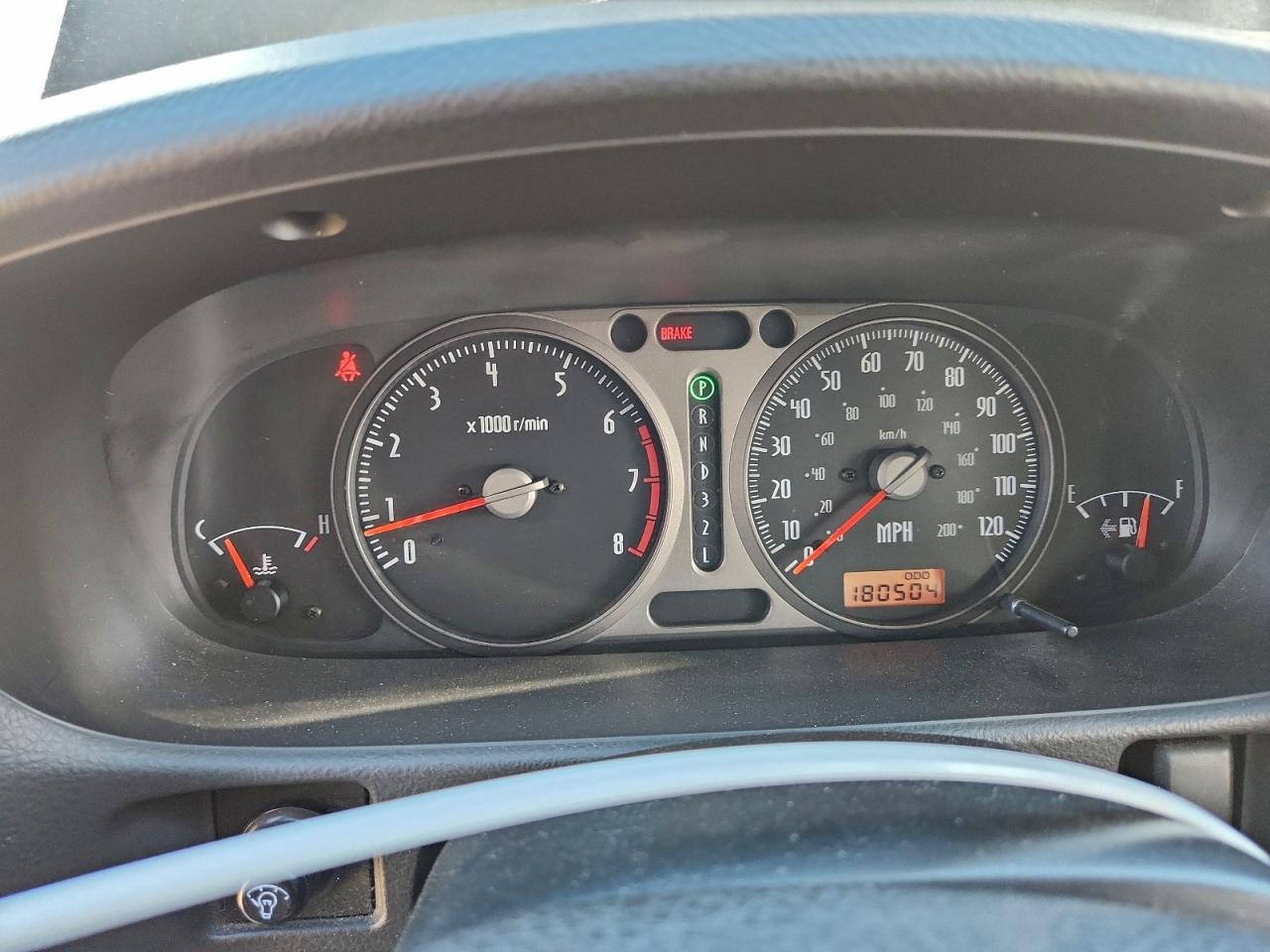 Isuzu Axiom Xs Image 9