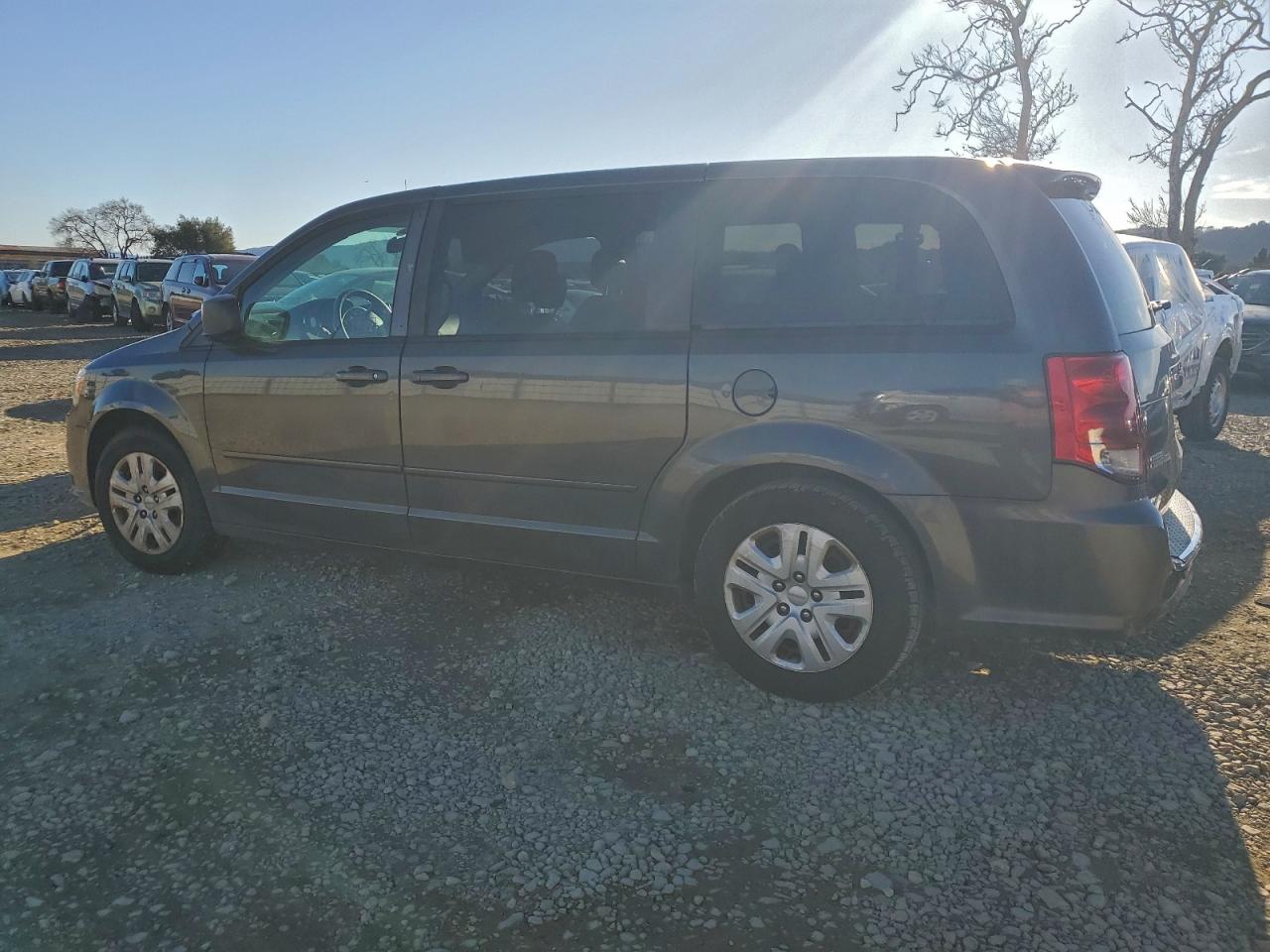 Dodge Caravan Se Image 2