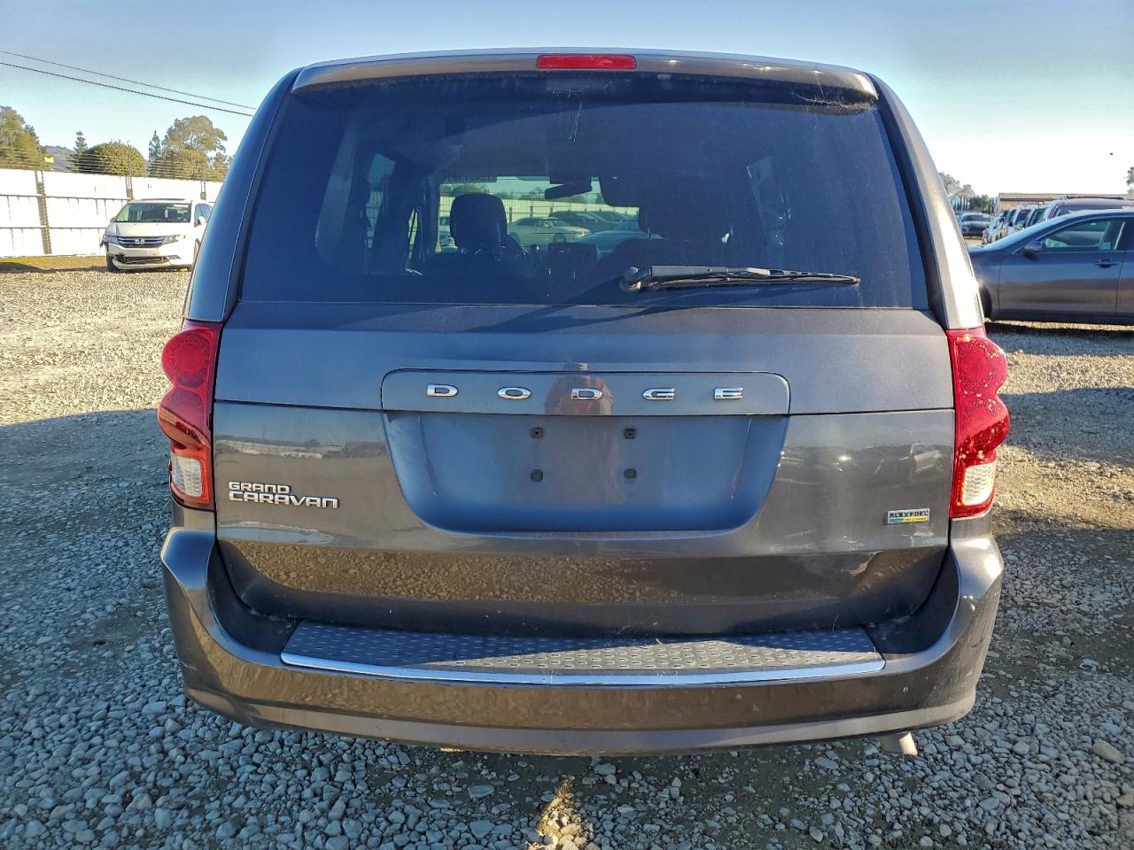 Dodge Caravan Se Image 8