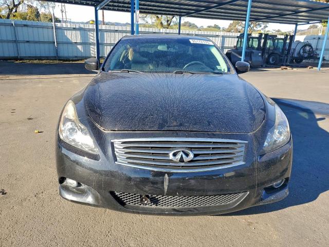 INFINITI G37 Journey Image 12