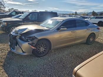  Salvage Lexus Es