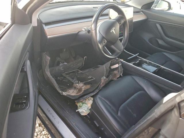 Tesla Model 3 Image 8