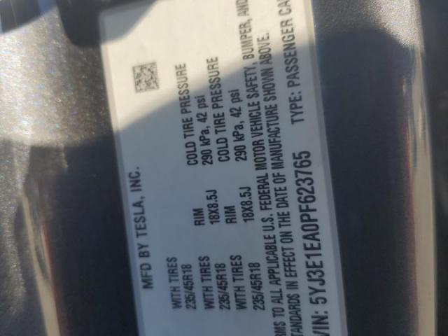 Tesla Model 3 Image 11