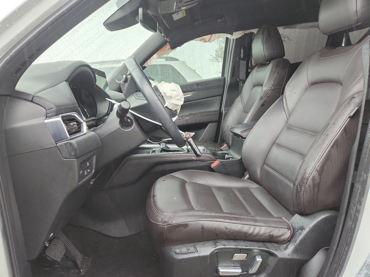 Mazda Cx Signature Image 6