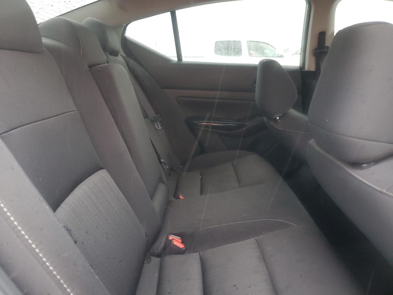 Nissan Altima S Image 6