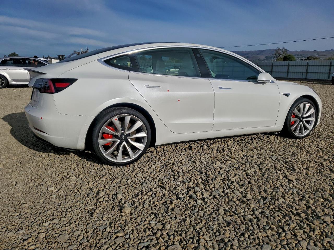 Tesla Model 3 Image 6