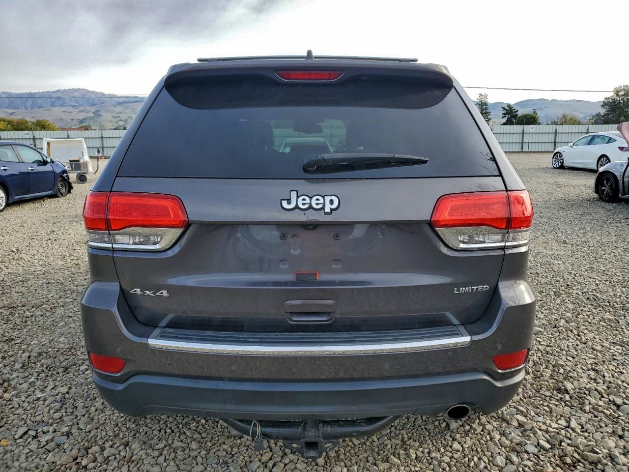 Jeep Grand Cherokee Limited Image 11
