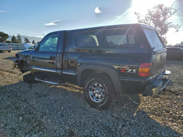 GMC Sierra K1500 Image 2