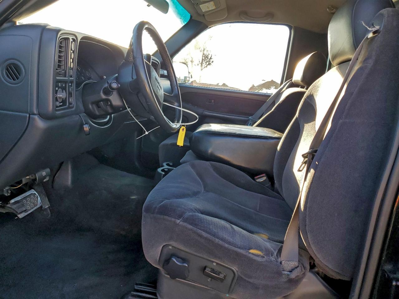 GMC Sierra K1500 Image 10