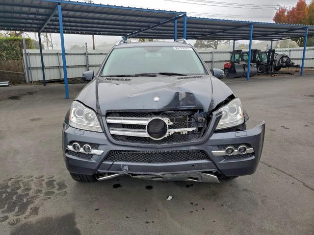 Mercedes-Benz G-Class 450 4matic Image 4