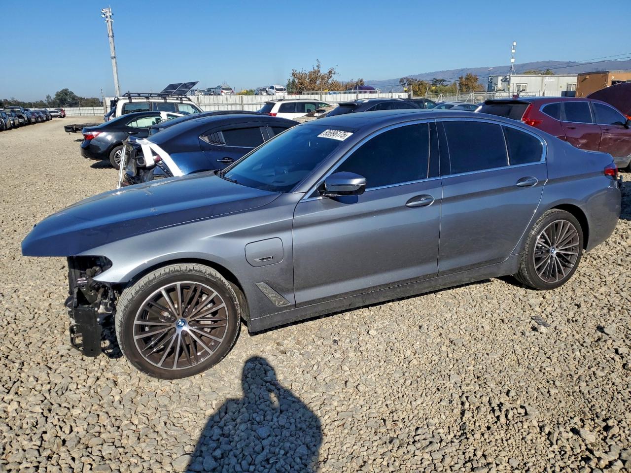 BMW 5 Series Image 1