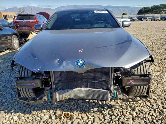 BMW 5 Series Image 13