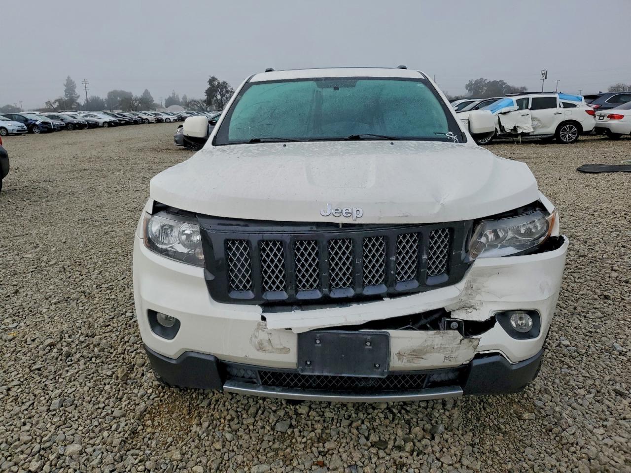 Jeep Grand Cherokee Laredo Image 13