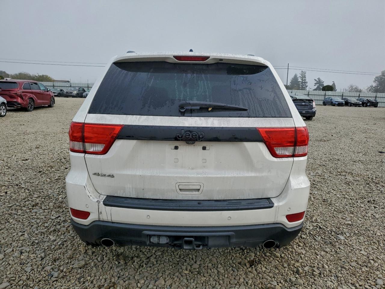 Jeep Grand Cherokee Laredo Image 10