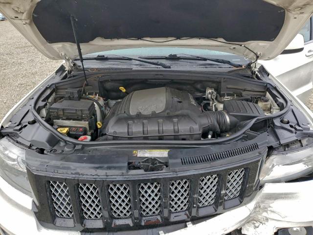 Jeep Grand Cherokee Laredo Image 11