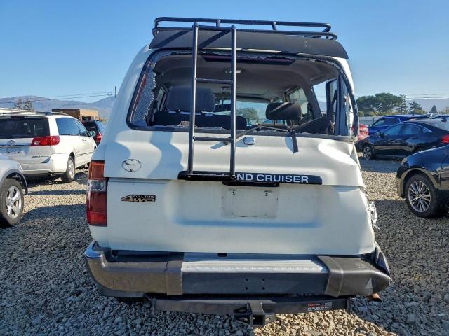 Toyota Land Cruis Dj81 Image 5