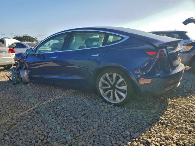 Tesla Model 3 Image 2
