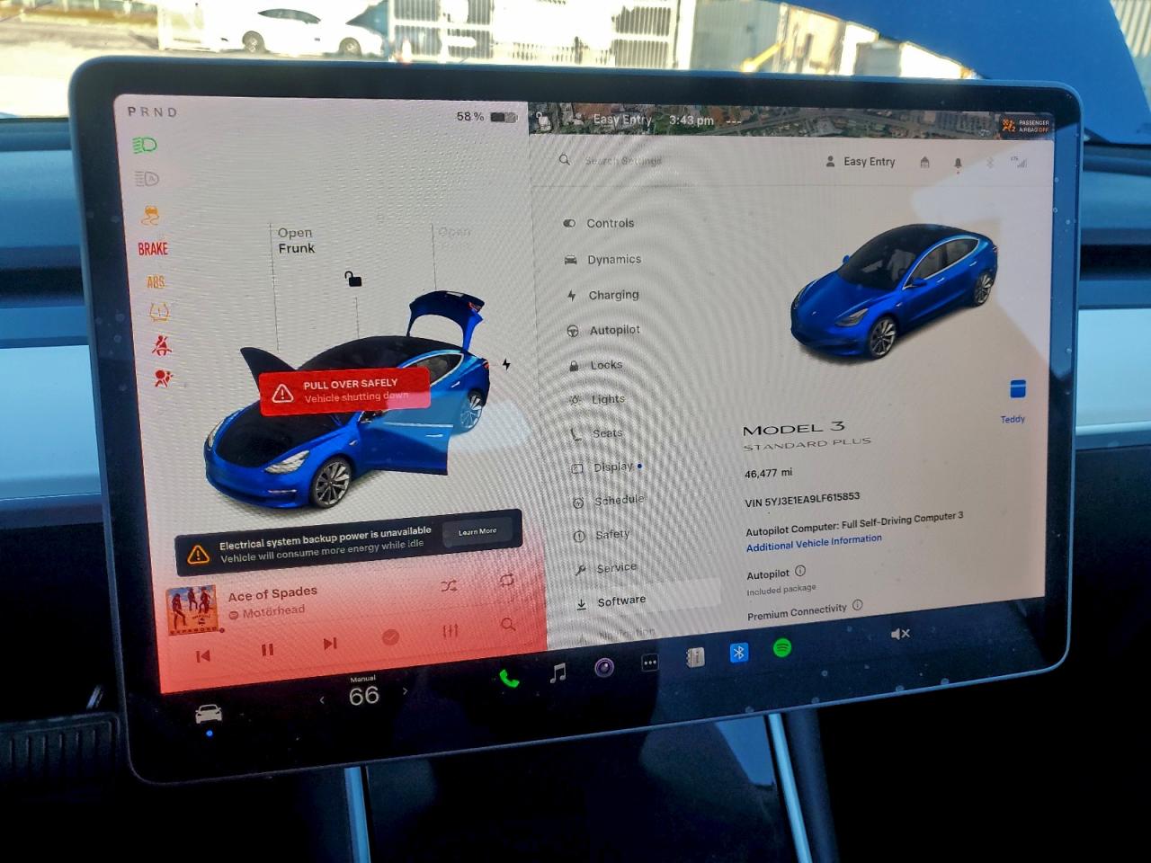 Tesla Model 3 Image 5