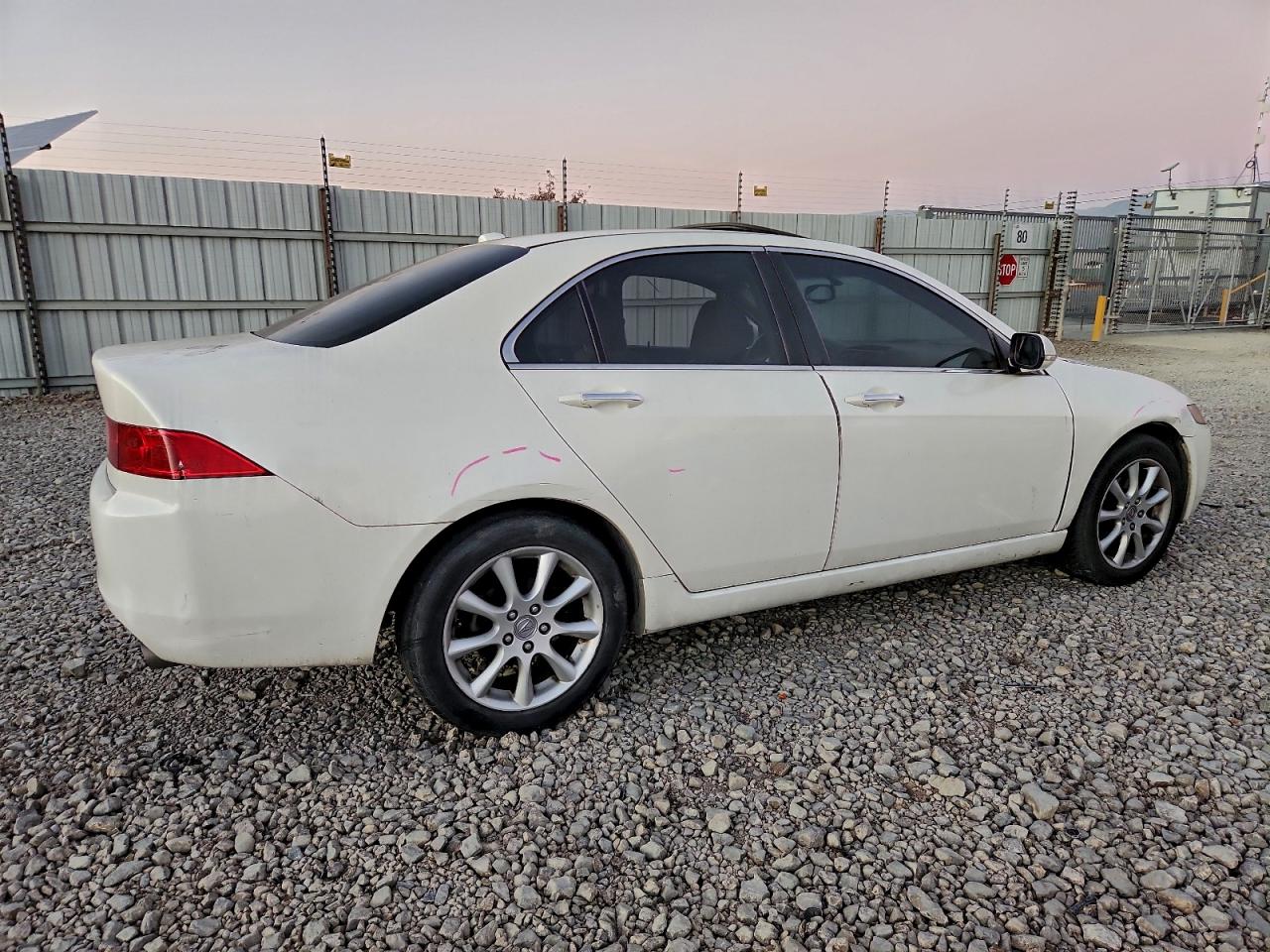 Acura TSX Image 8