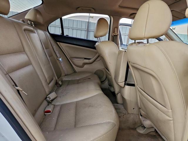 Acura TSX Image 10