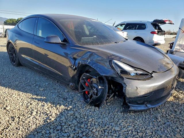 Tesla Model 3 Image 6