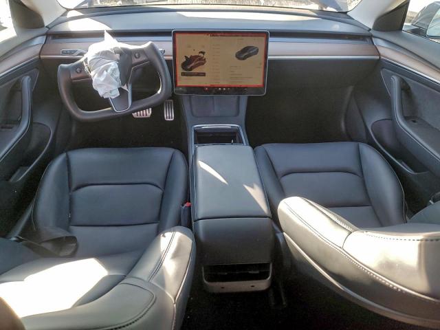 Tesla Model 3 Image 4