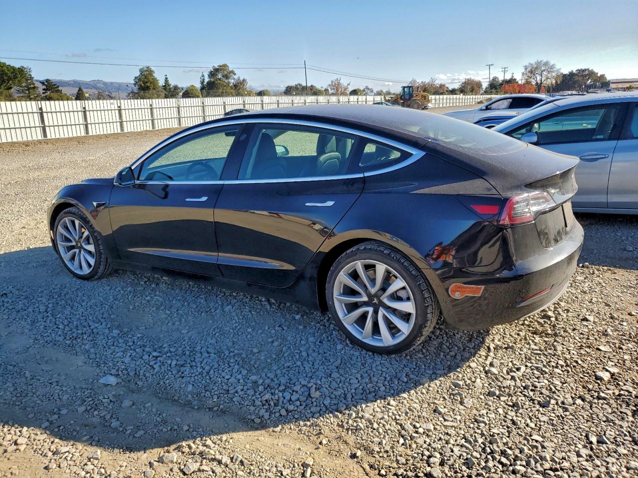 Tesla Model 3 Image 3