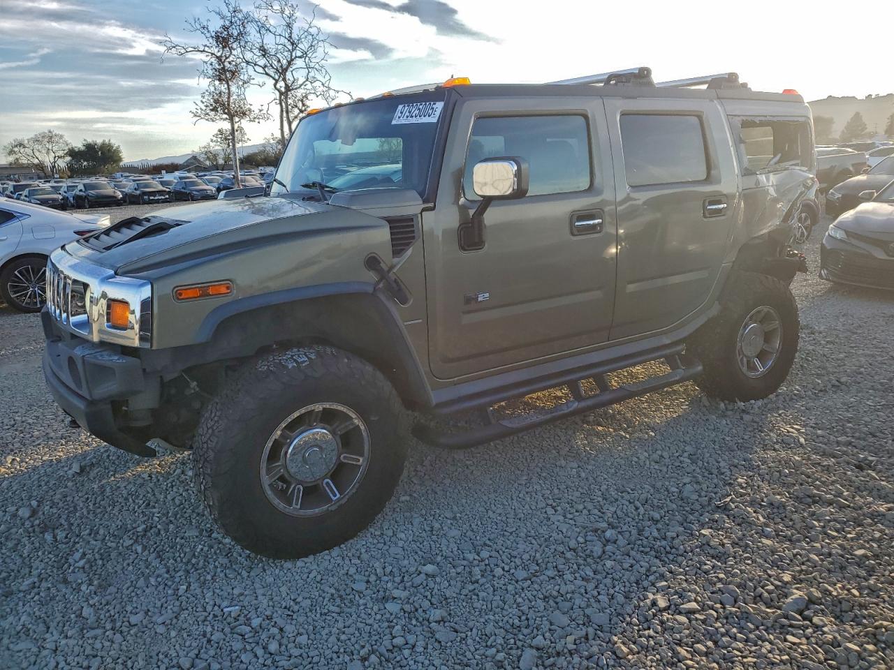 HUMMER H2 Image 1