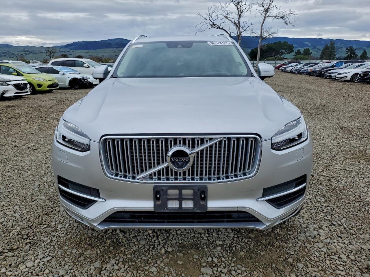 Volvo XC90 T6 Image 3