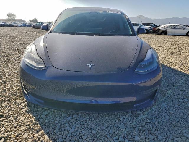 Tesla Model 3 Image 12