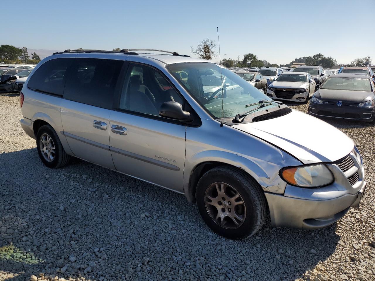 Dodge Caravan Sport Image 4